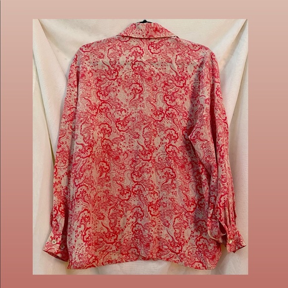 Quirky Pink Vintage button down - Picture 2 of 6